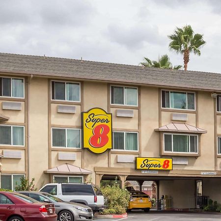 Готель Super 8 By Wyndham Sacramento Carmichael Екстер'єр фото